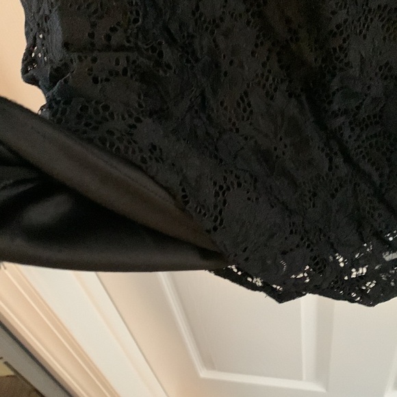 NWT Miholl Black Lacy top with lining and sheer sleeves size XXl - Picture 5 of 6